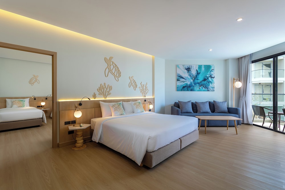 Phuket Emerald Beach Resort — Hotel rooms in Karon, Phuket Province