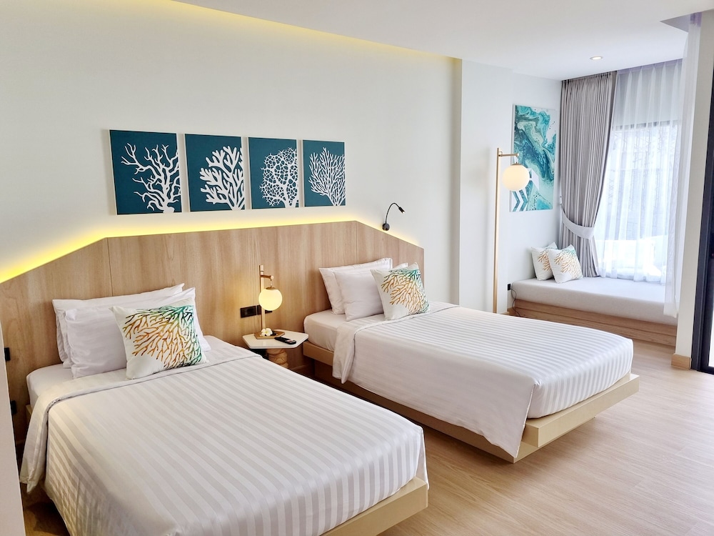 Phuket Emerald Beach Resort — Hotel rooms in Karon, Phuket Province