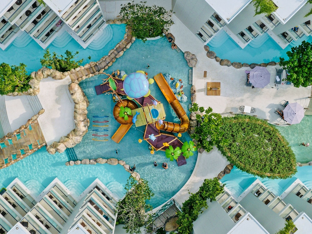 Phuket Emerald Beach Resort — Attractions for children in Karon, Phuket Province