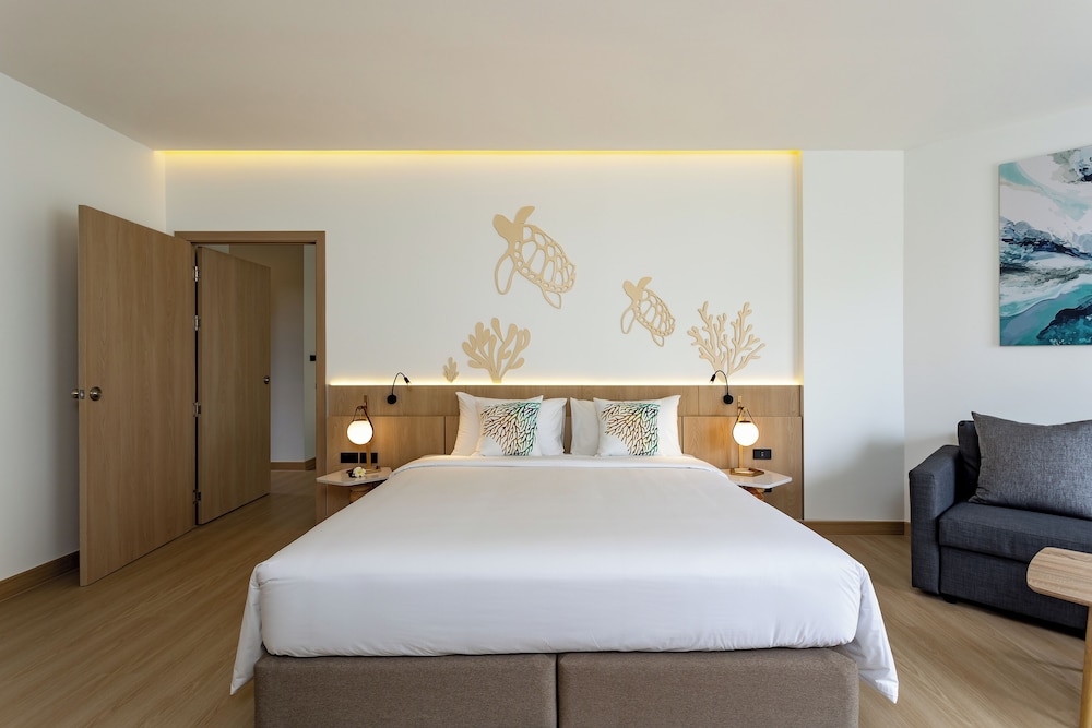 Phuket Emerald Beach Resort — Hotel rooms in Karon, Phuket Province