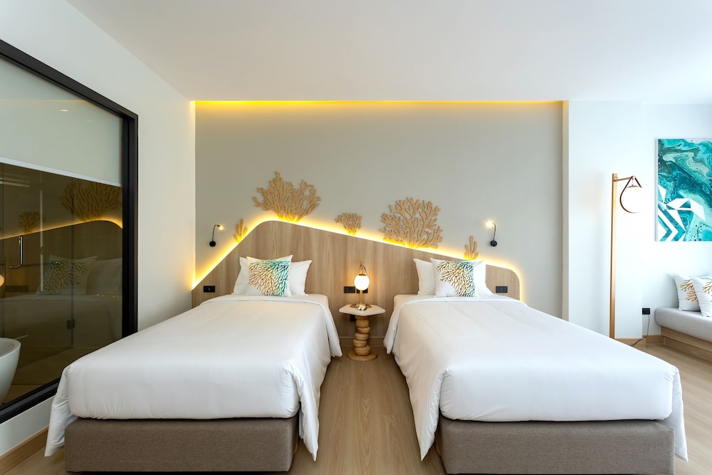 Phuket Emerald Beach Resort — Hotel rooms in Karon, Phuket Province