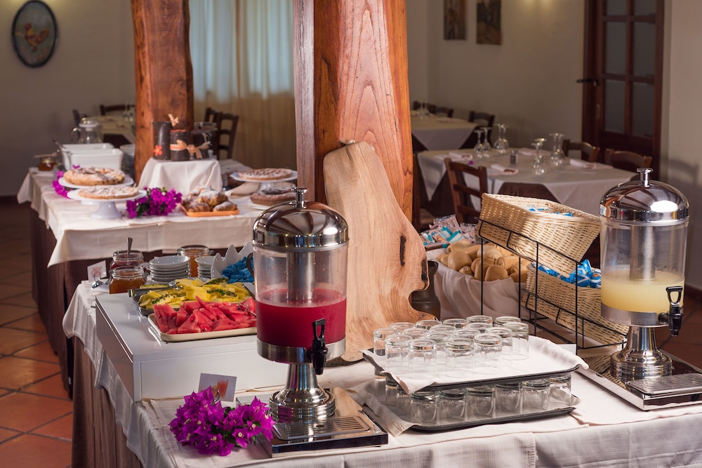 LH Hotel La Funtana - Adults Only — Restaurant & bars in Capo Testa, Sardinia