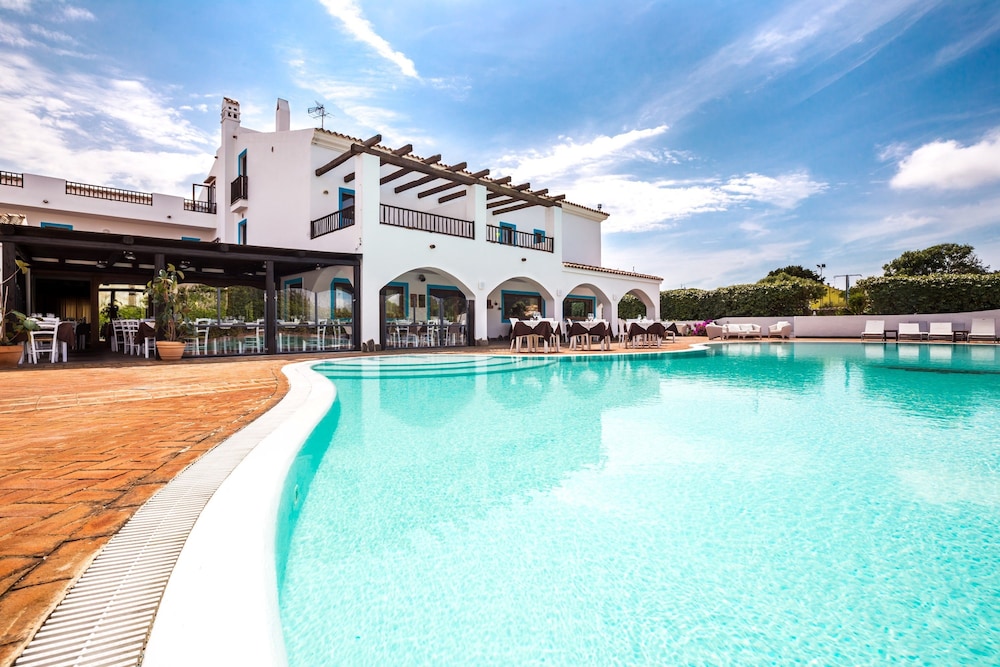 LH Hotel La Funtana - Adults Only — Swimming pool in Capo Testa, Sardinia