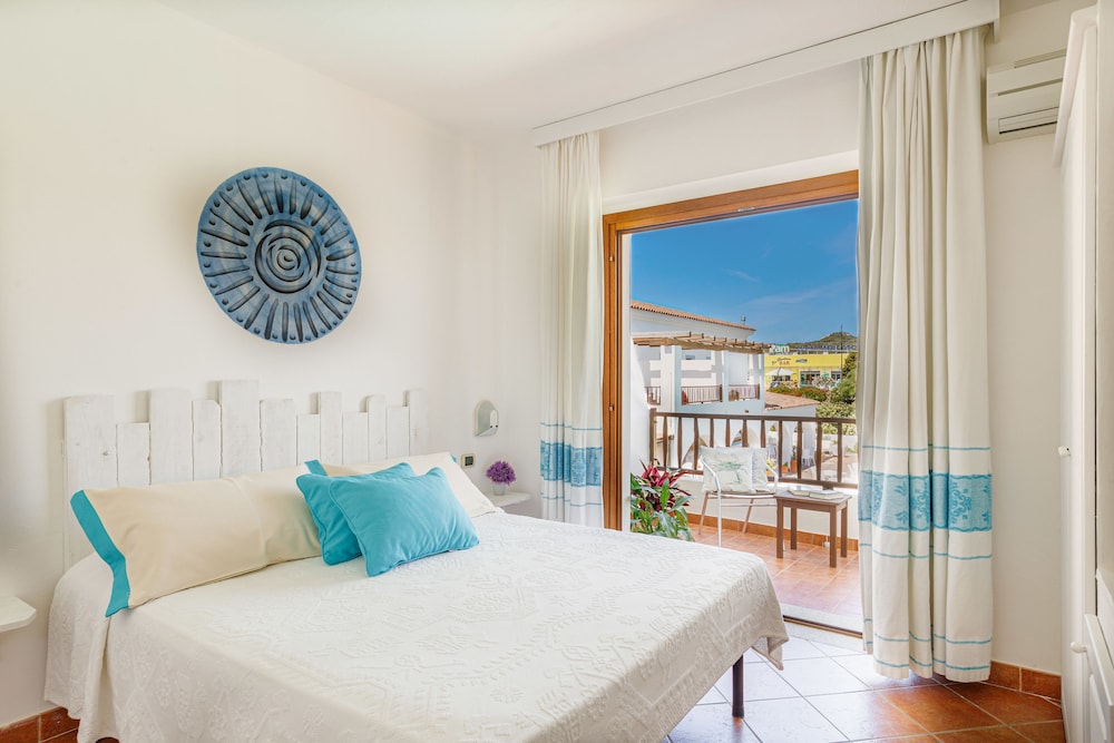 LH Hotel La Funtana - Adults Only — Hotel rooms in Capo Testa, Sardinia