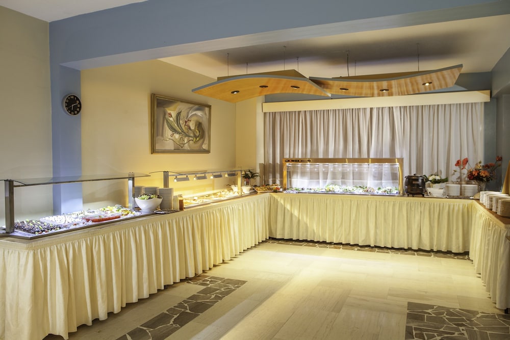 PENELOPE BEACH HOTEL APTS — Restaurant & bars in Protaras, Famagusta Region