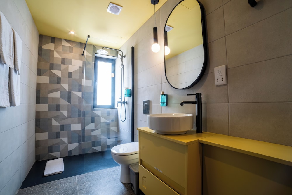 Eleven by Warren Collection — Hotel rooms in Sliema, Malta Island
