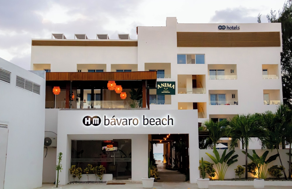 HM Bavaro Beach – Adults Only — Hotel building in Bavaro, La Altagracia