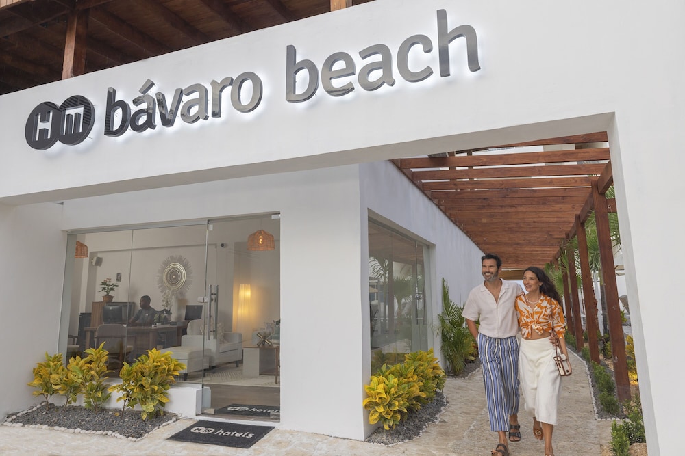 HM Bavaro Beach – Adults Only — Hotel building in Bavaro, La Altagracia