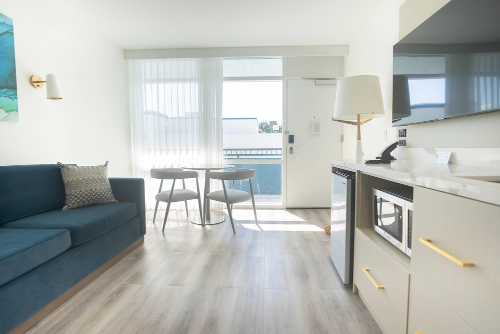DASKK Orlando Hotel near Universal Blvd, an Ascend Collection Hotel — Hotel rooms in Orlando, Florida