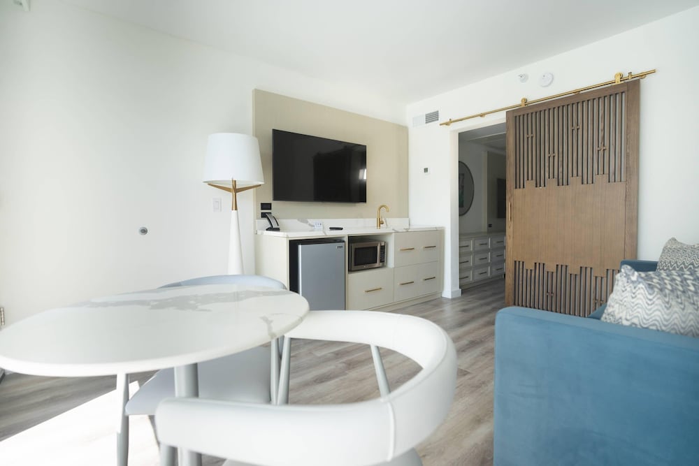 DASKK Orlando Hotel near Universal Blvd, an Ascend Collection Hotel — Hotel rooms in Orlando, Florida