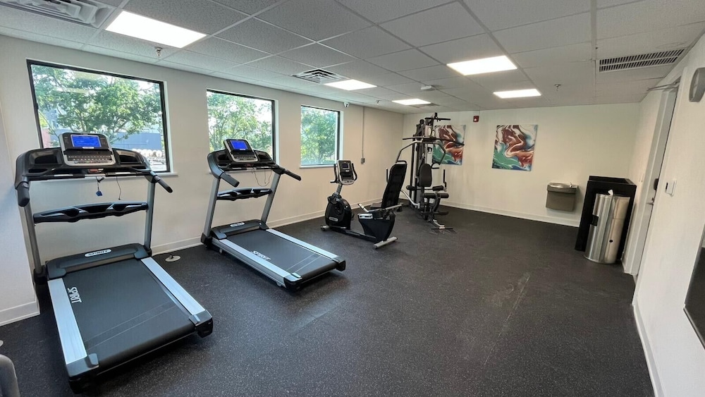 DASKK Orlando Hotel near Universal Blvd, an Ascend Collection Hotel — Sports & recreation in Orlando, Florida