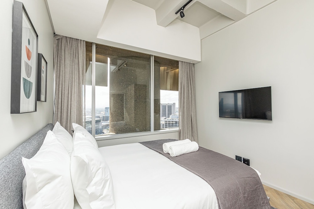 ITC Hospitality - One Thibault Hotel — Hotel rooms in Cape Town, Western Cape