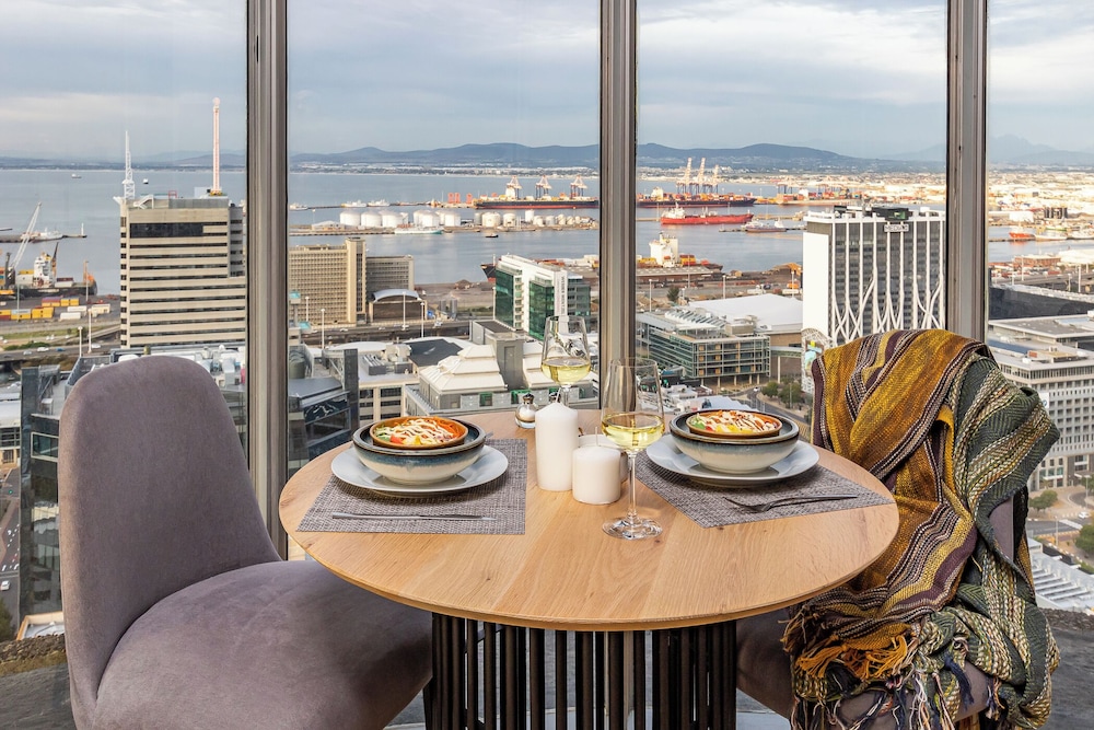 ITC Hospitality - One Thibault Hotel — Restaurant & bars in Cape Town, Western Cape