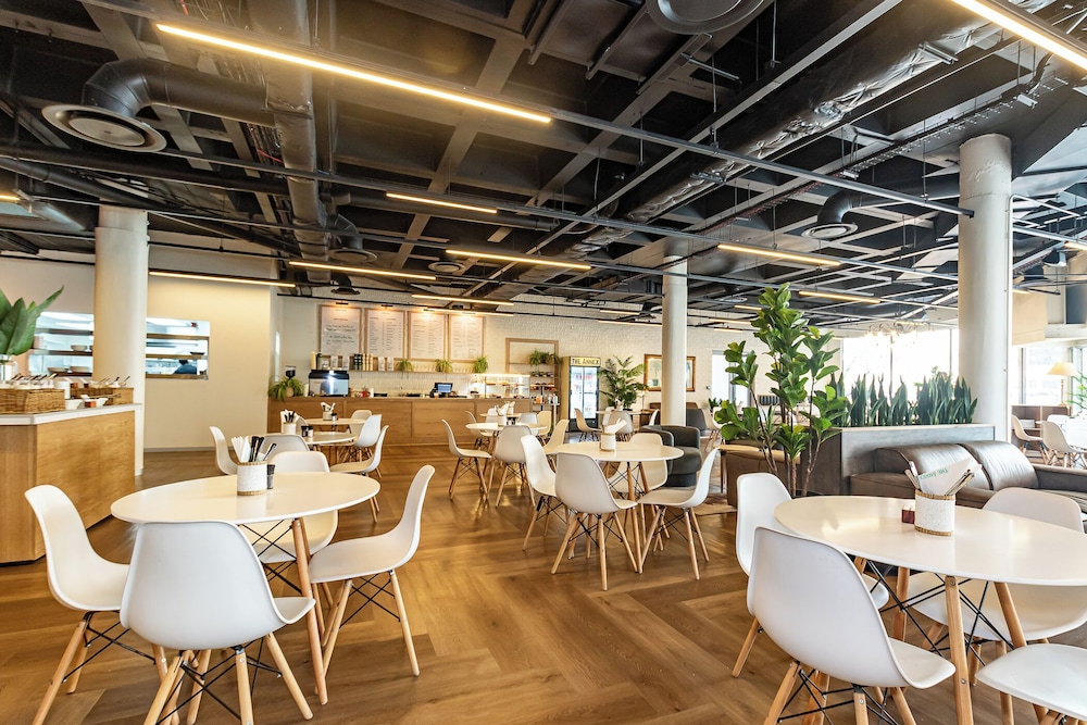 ITC Hospitality - One Thibault Hotel — Restaurant & bars in Cape Town, Western Cape