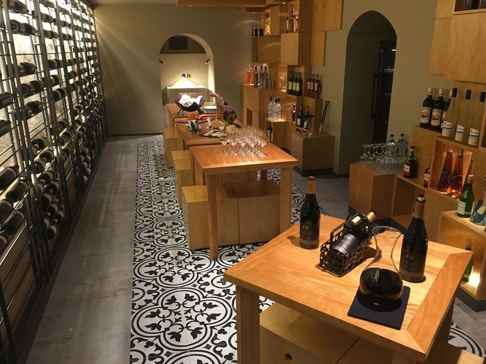 Portugal Boutique Hotel — Restaurant & bars in Lisbon, Lisboa