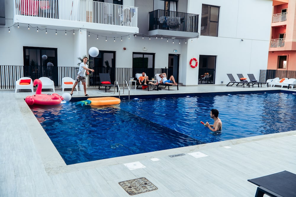 You&Co Dubai — Swimming pool in Dubai