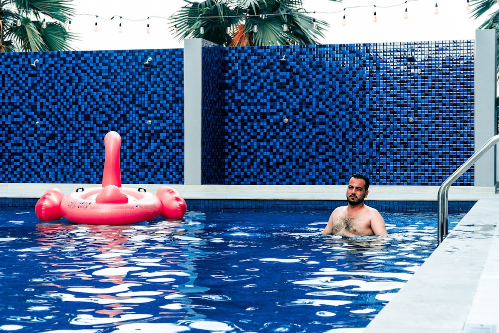 You&Co Dubai — Swimming pool in Dubai