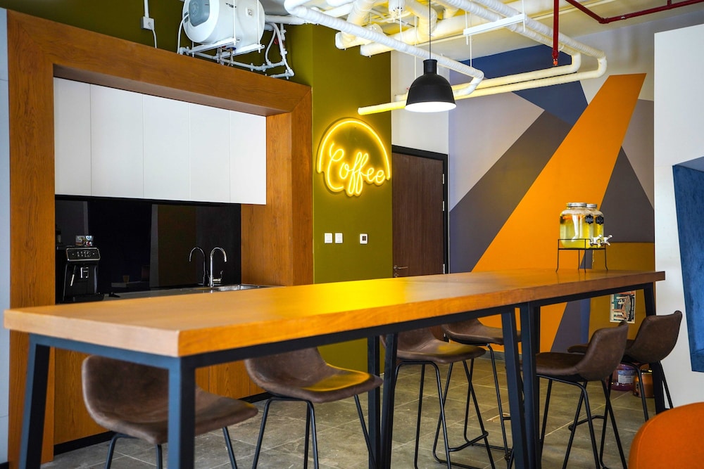 You&Co Dubai — Restaurant & bars in Dubai