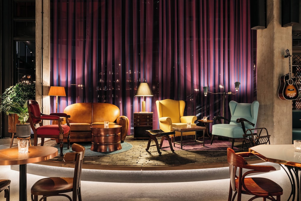 Ruby Hanna Hotel Stuttgart by IHG — Restaurant & bars in Stuttgart, Baden-Wurttemberg
