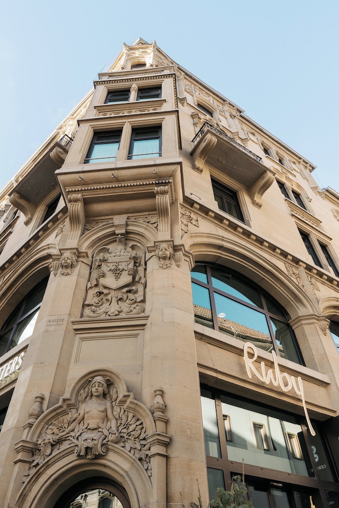 Ruby Hanna Hotel Stuttgart by IHG — Hotel building in Stuttgart, Baden-Wurttemberg