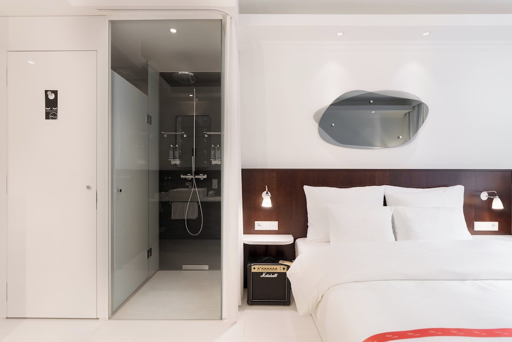 Ruby Hanna Hotel Stuttgart by IHG — Hotel rooms in Stuttgart, Baden-Wurttemberg