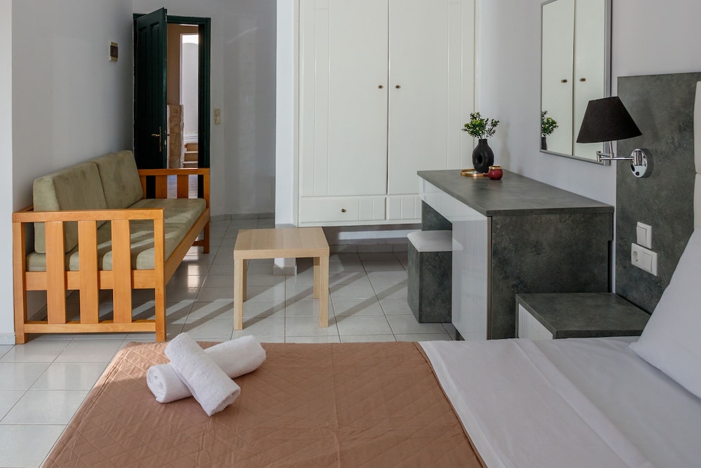 Malia Energy by Estia — Hotel rooms in Malia