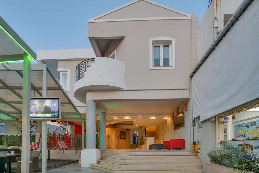 Malia Energy by Estia — Hotel building in Malia