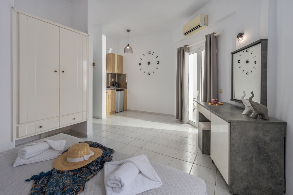 Malia Energy by Estia — Hotel rooms in Malia