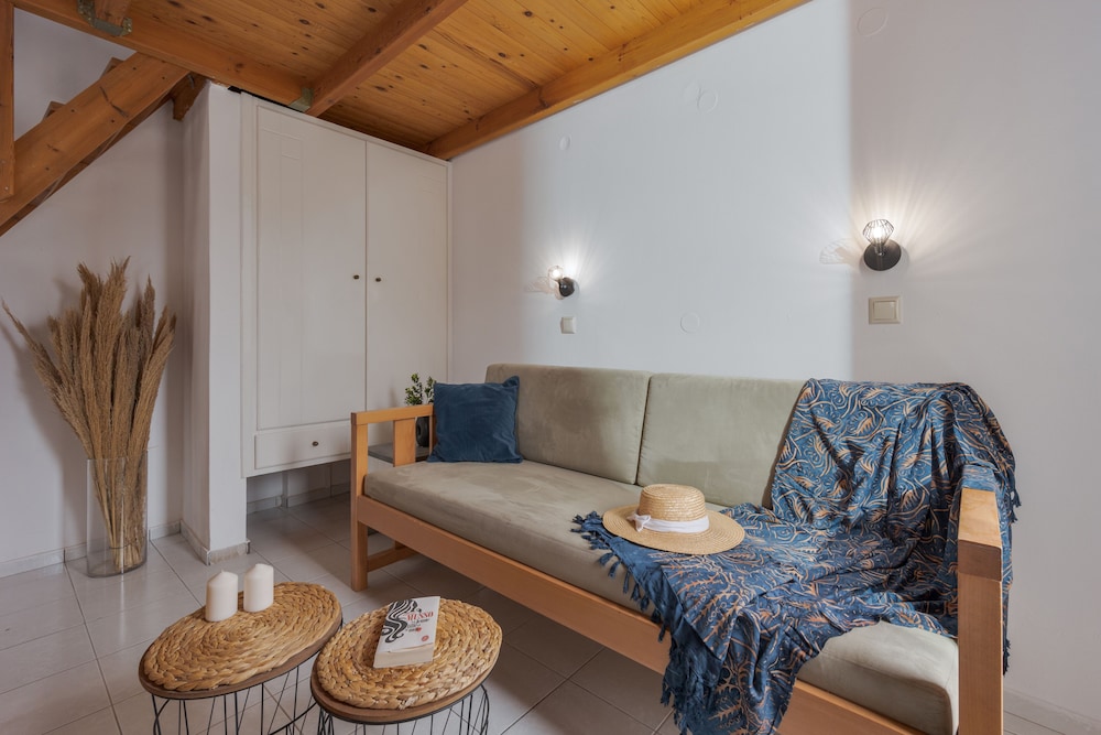 Malia Energy by Estia — Hotel rooms in Malia