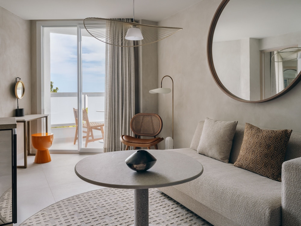 Mondrian Ibiza — Hotel rooms in Santa Eulalia, Balearic Islands