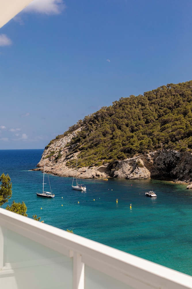 Mondrian Ibiza — Attractions in the area in Santa Eulalia, Balearic Islands