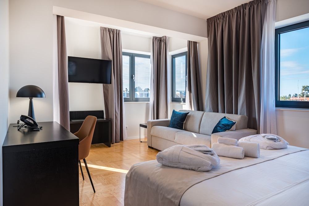 Miramare Hotel Zadar — Hotel rooms in Zadar, Zadar
