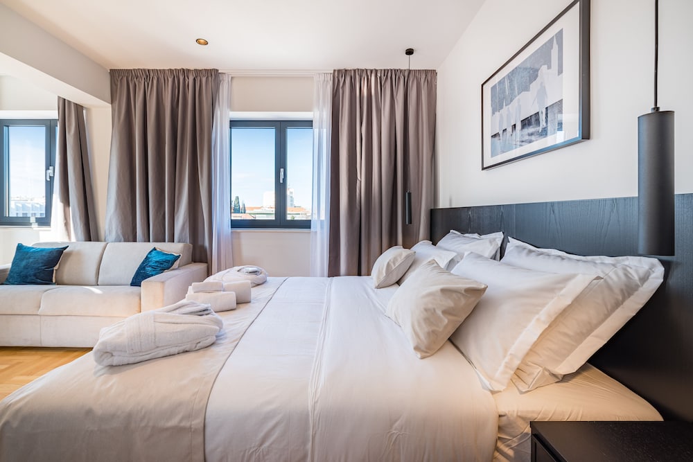 Miramare Hotel Zadar — Hotel rooms in Zadar, Zadar