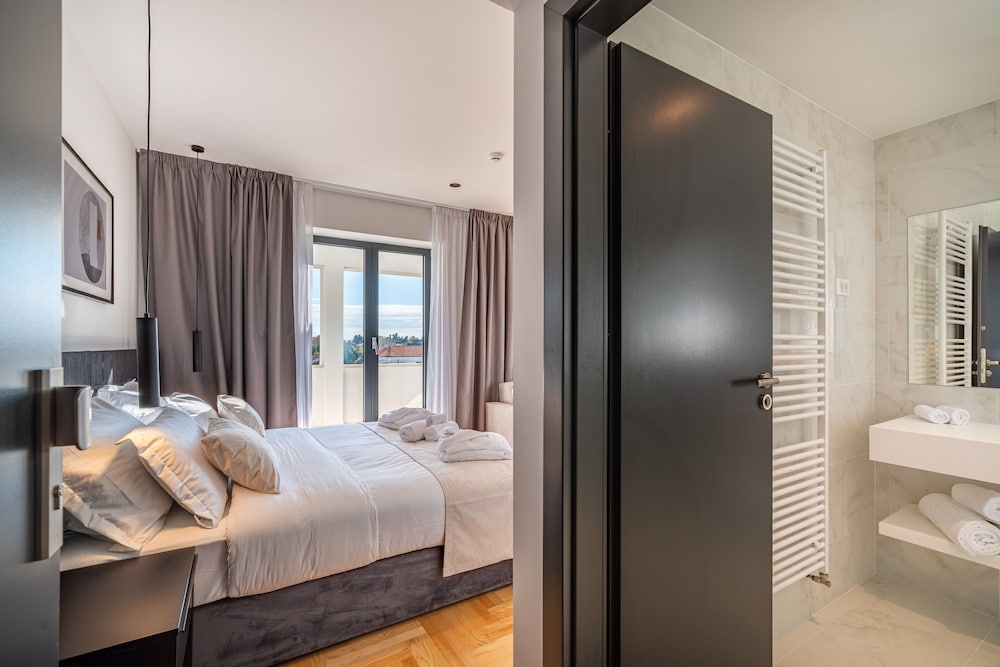 Miramare Hotel Zadar — Hotel rooms in Zadar, Zadar