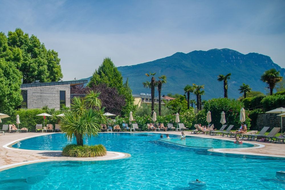 Astoria Resort