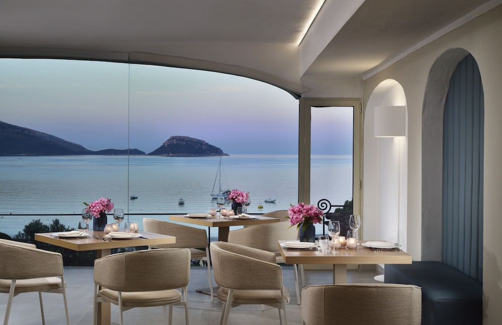 VOI Colonna Village — Restaurant & bars in Golfo Aranci, Sardinia
