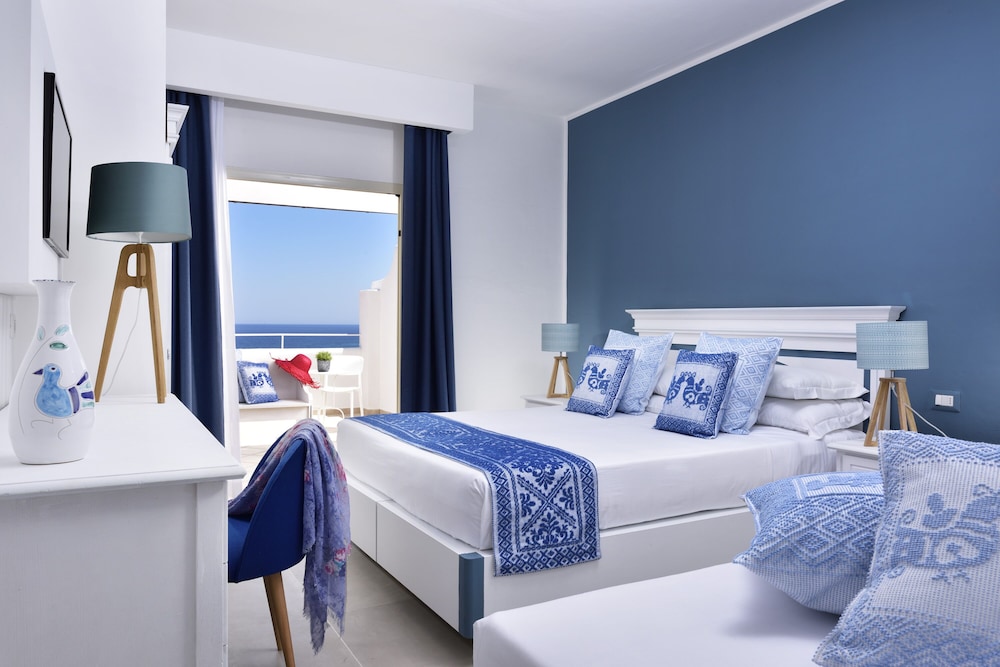VOI Colonna Village — Hotel rooms in Golfo Aranci, Sardinia