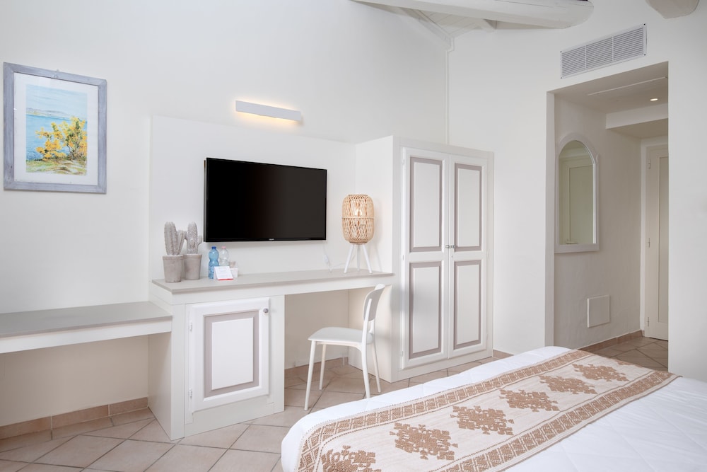VOI Colonna Village — Hotel rooms in Golfo Aranci, Sardinia