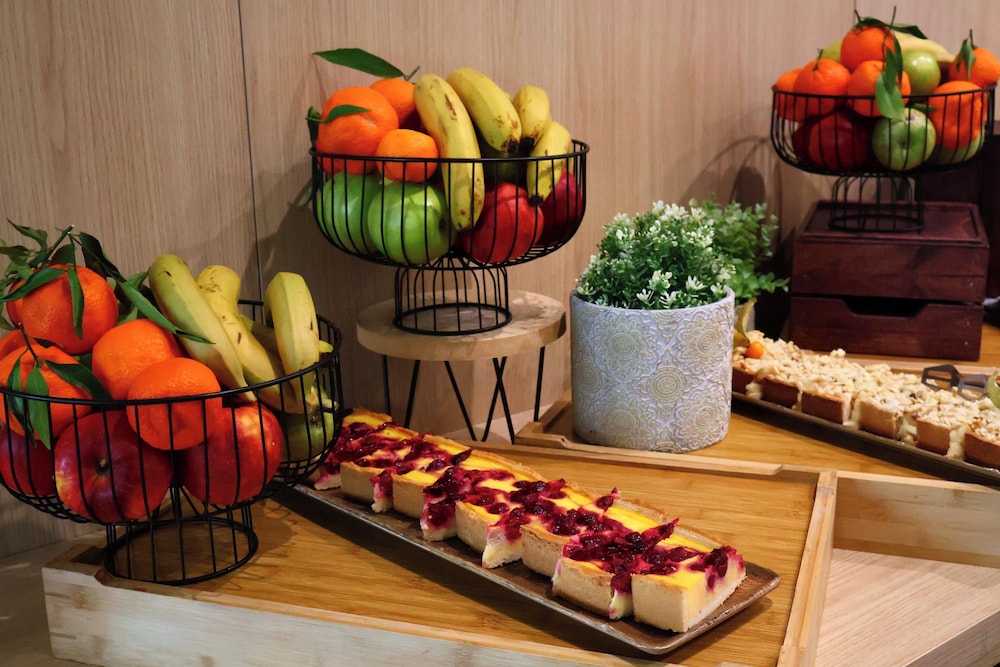 B1 City Hotel — Restaurant & bars in Sofia, Sofia (province)