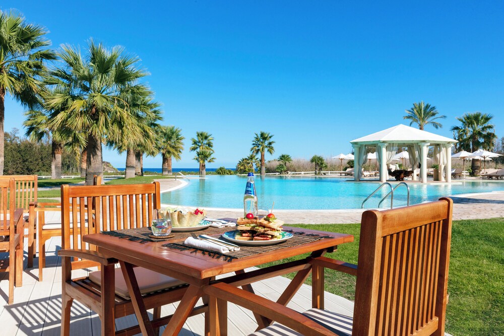 Spiagge San Pietro Resort — Swimming pool in Castiadas, Sardinia