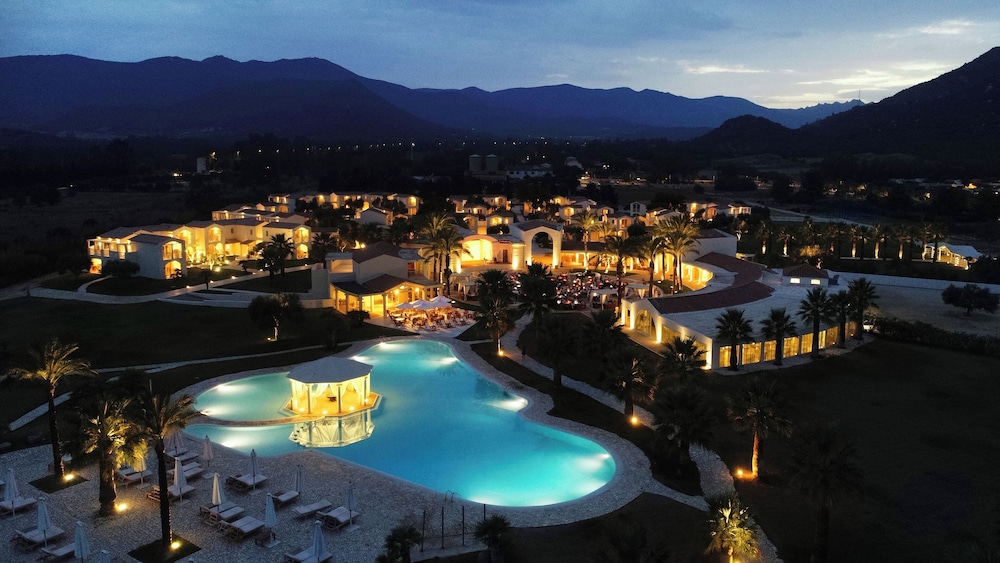 Spiagge San Pietro Resort — Swimming pool in Castiadas, Sardinia