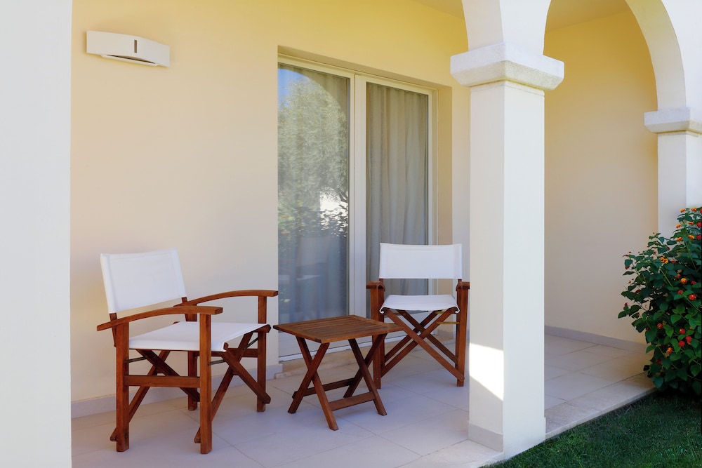Spiagge San Pietro Resort — Hotel building in Castiadas, Sardinia