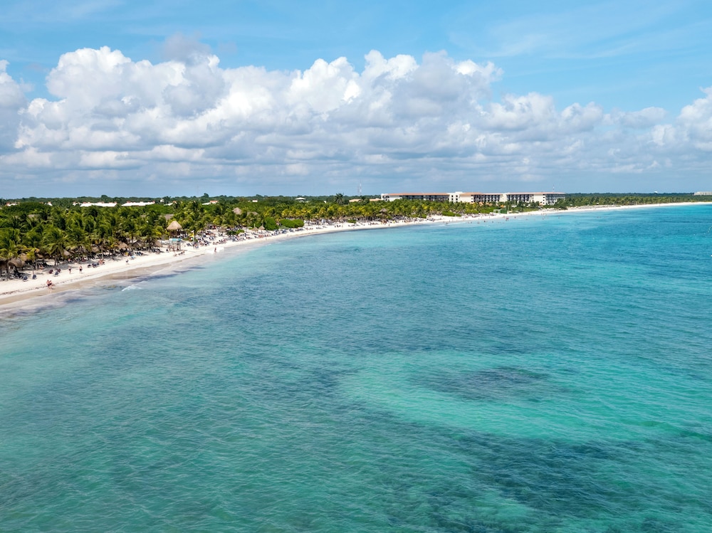 Family Selection At Grand Palladium Kantenah Resort & Spa - All Inclusive — Beach in Xetna, Quintana Roo
