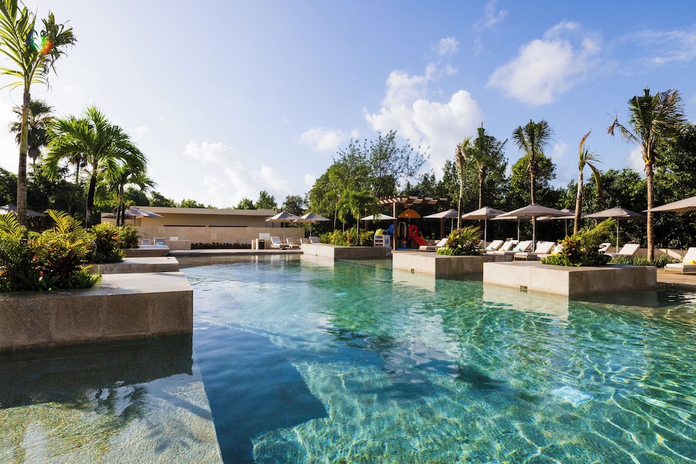 Family Selection At Grand Palladium Kantenah Resort & Spa - All Inclusive — Swimming pool in Xetna, Quintana Roo