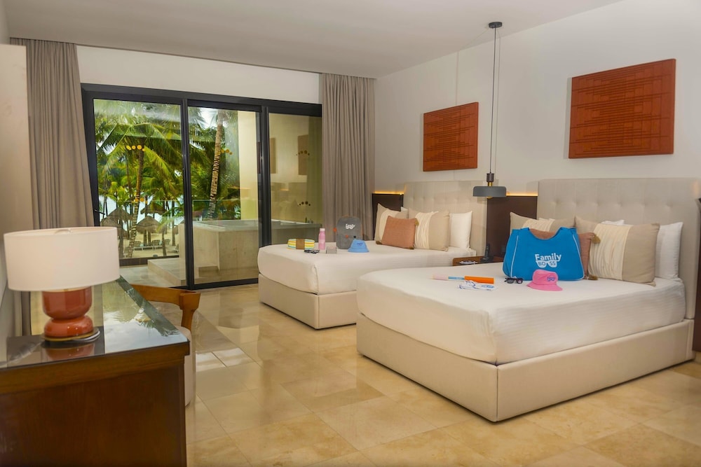 Family Selection At Grand Palladium Kantenah Resort & Spa - All Inclusive — Hotel rooms in Xetna, Quintana Roo