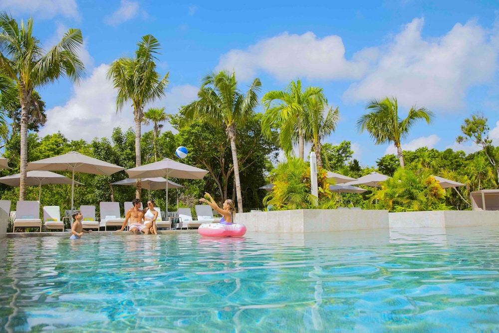 Family Selection At Grand Palladium Kantenah Resort & Spa - All Inclusive — Swimming pool in Xetna, Quintana Roo