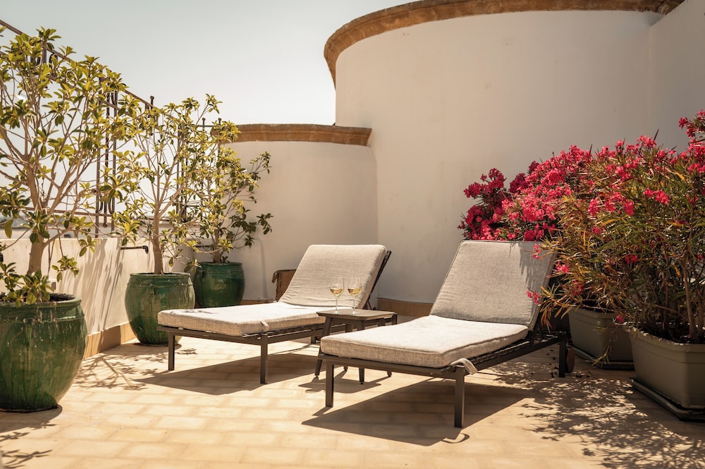 Villa Favorita — Hotel building in Marsala, Sicily
