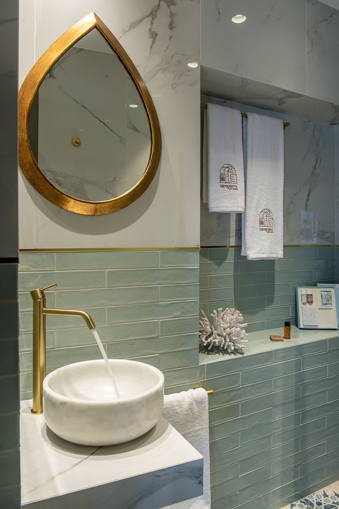 Vespera City Hotel — Hotel rooms in Heraklion