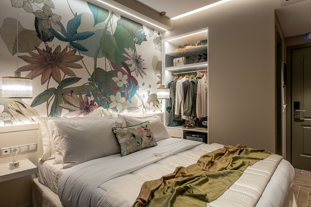 Vespera City Hotel — Hotel rooms in Heraklion