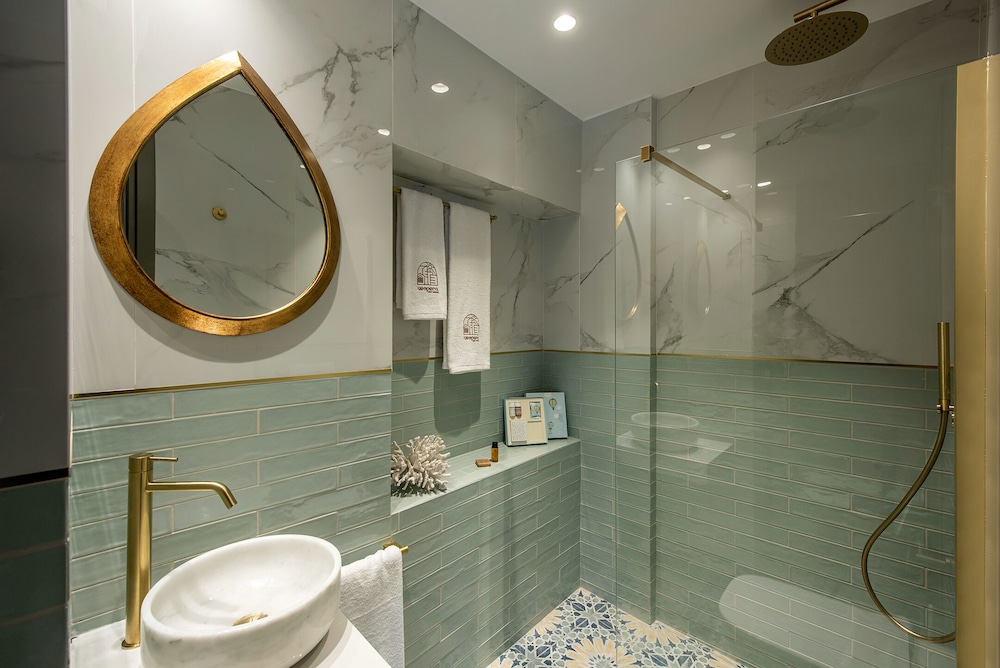 Vespera City Hotel — Hotel rooms in Heraklion